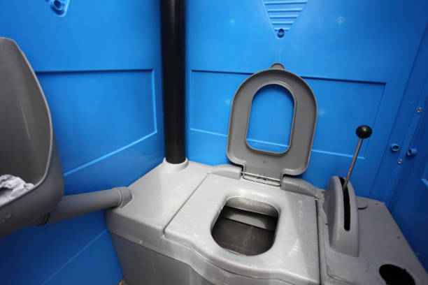 Best High-end porta potty rental  in Fairfax, MN